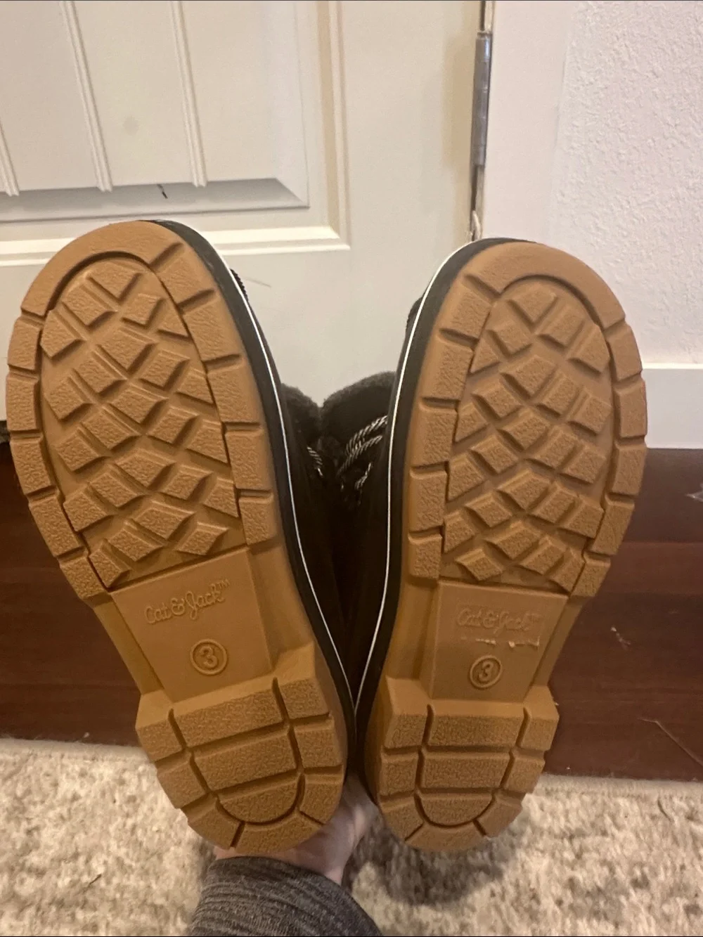 New! Never worn! Cat & Jack Black Winter Snow Boots with Faux Fur Trim